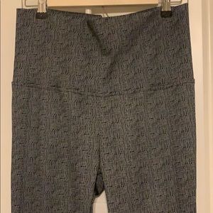 NEW maternity Capri dress pants silver gray 10 6